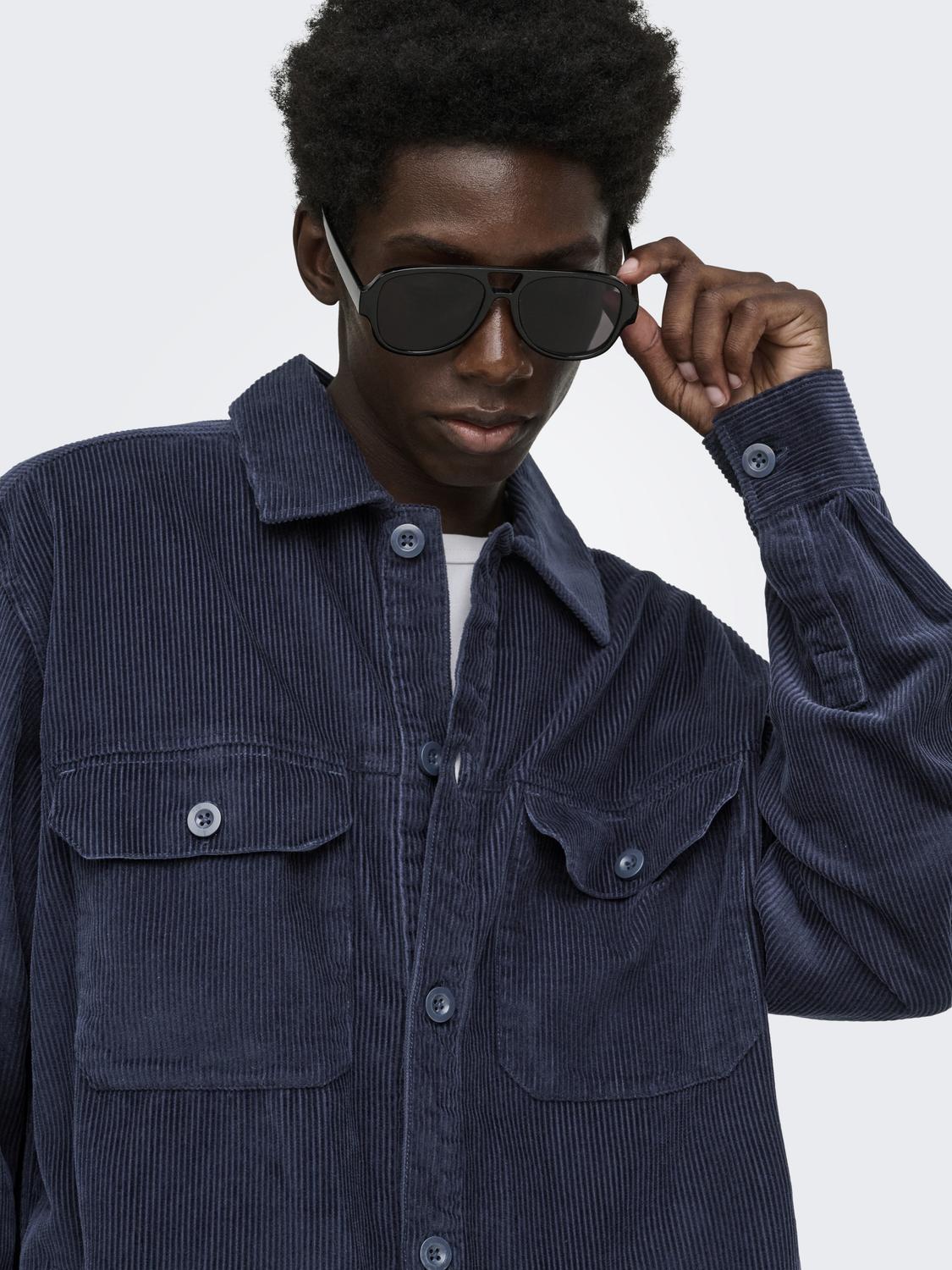 model_shot-detail
